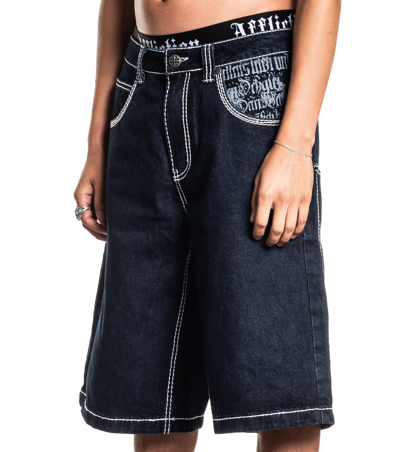 Extra Wide Seeker Shorts