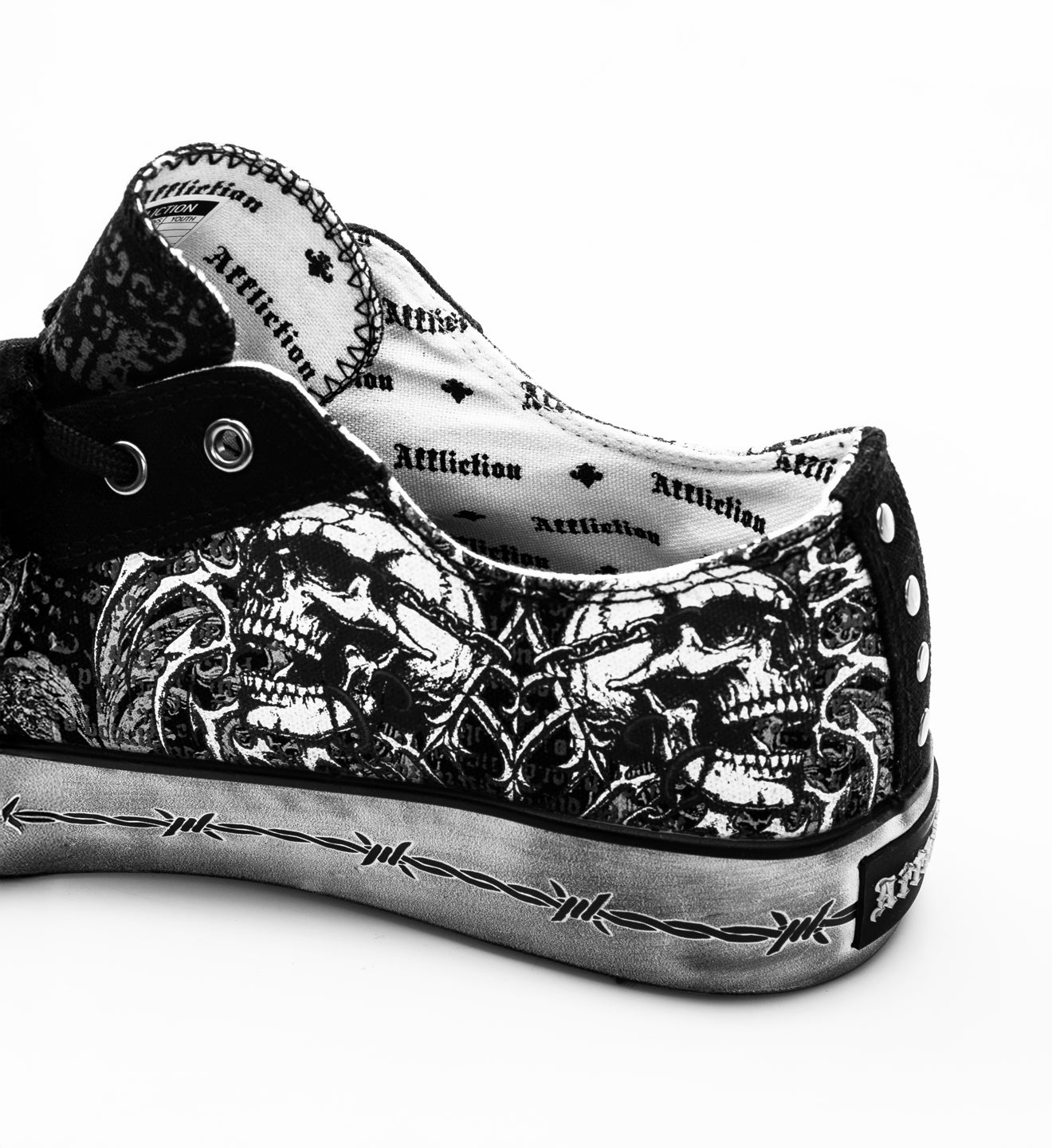 Collapse Low-Top Shoe