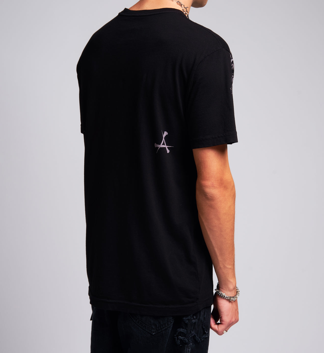 Shrouded Burden Tee
